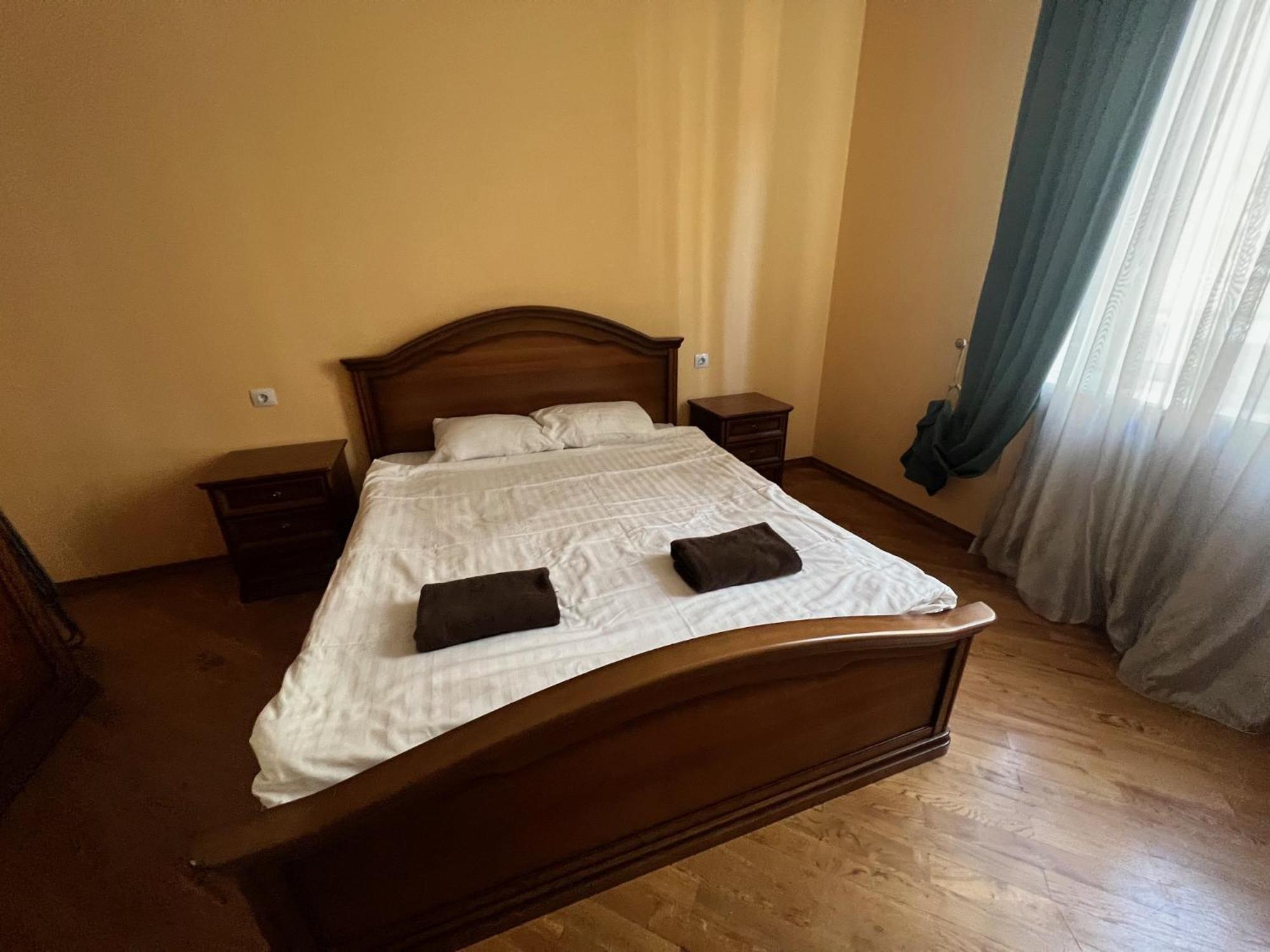 Central House Lviv Eksteriør billede